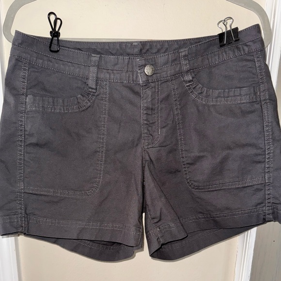The North Face Pants - The North Face Women's Charcoal Shorts